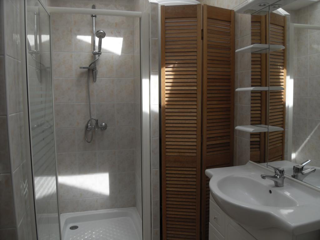 Maison En Pierre Apartment Port-en-Bessin-Huppain Ngoại thất bức ảnh